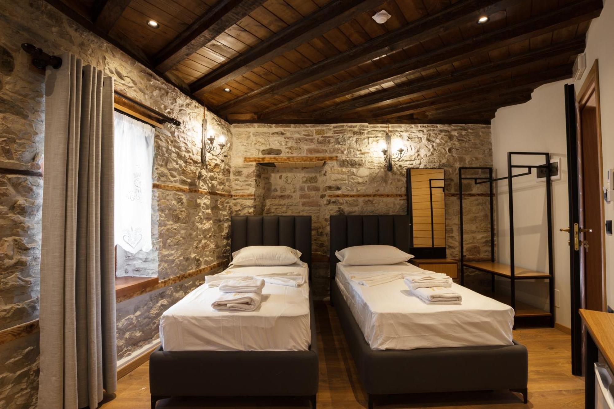 Furra Hotel Gjirokastër Exteriér fotografie